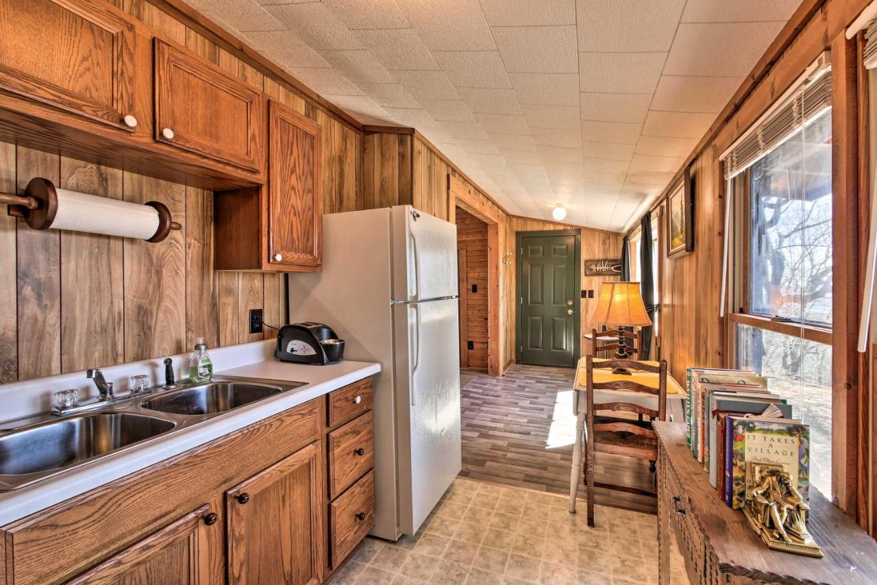 Secluded Ridgetop Hideaway With Valley Views! * Menlo