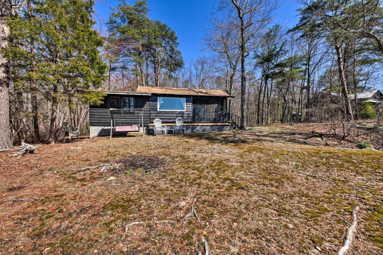 Secluded Ridgetop Hideaway With Valley Views! Menlo