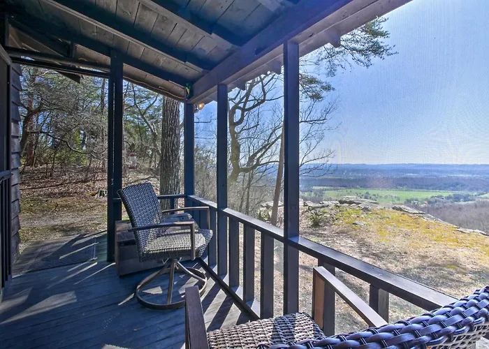 Secluded Ridgetop Hideaway With Valley Views!